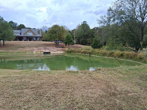 2nd image of 4331 Winding Valley Rd