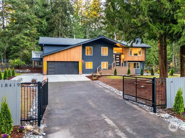 18419 S Tapps Drive E, Lake Tapps, WA 98391