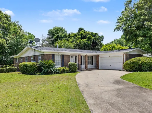 108 Sotir St NW, Fort Walton Beach, FL 32548