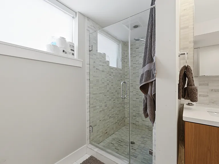 1302 S 20th St — Photo 25