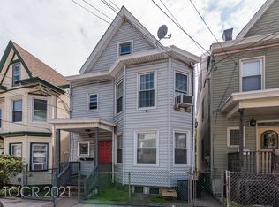 208 N 6th St, Prospect Park, NJ 07508