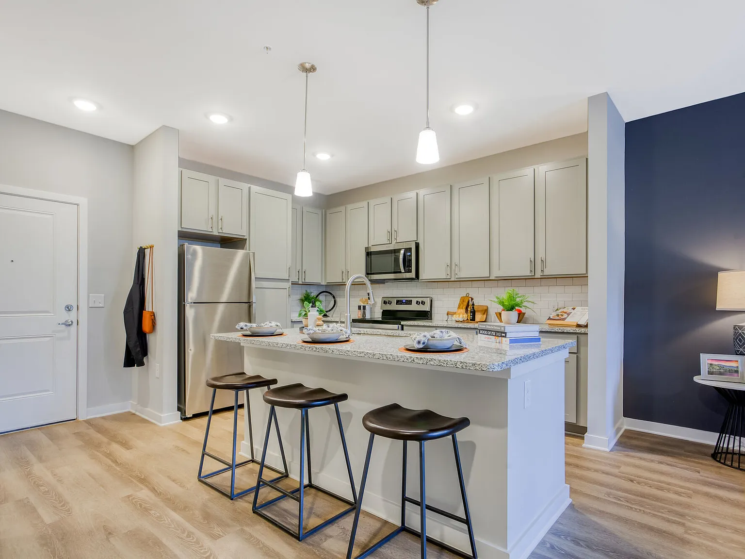 Murphy s Farm Apartments — Photo 2