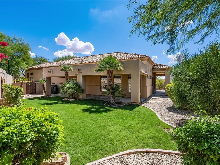 13610 E Laurel Ln — Photo 35