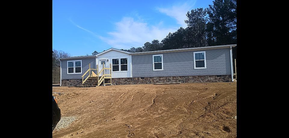 2nd image of 390 Webber Rd SW Lot 0