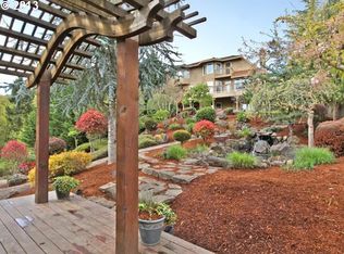 13376 SW Benchview Ter, Tigard, OR 97223