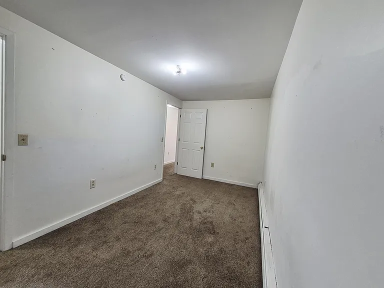 68 Green Pl #1 — Photo 10