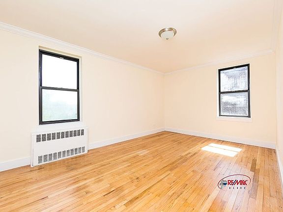 5th image of 8901 Narrows Ave #6E