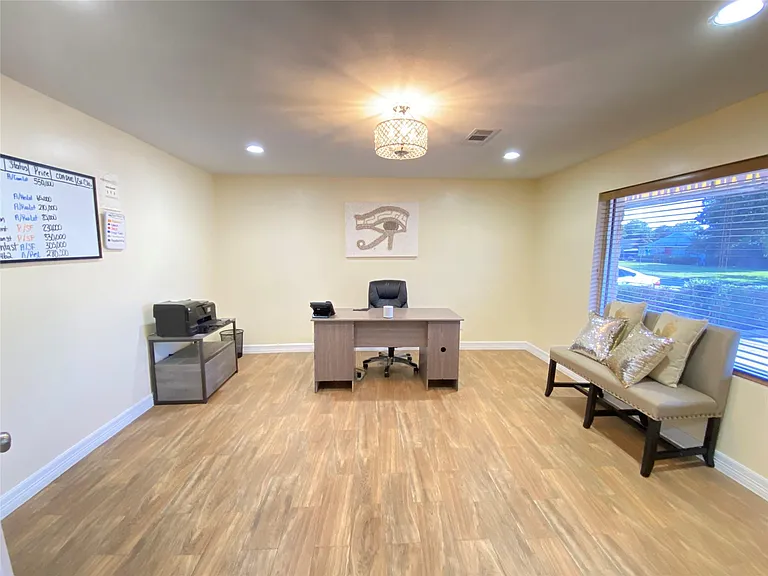 2125 Strawberry Rd — Photo 9