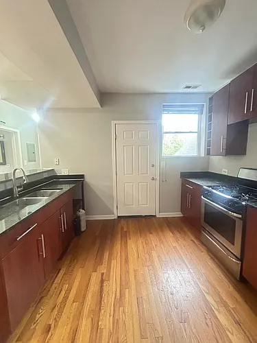 9118 S Dauphin Ave #2E Photo 1 9118 S Dauphin Ave #2E Photo 1