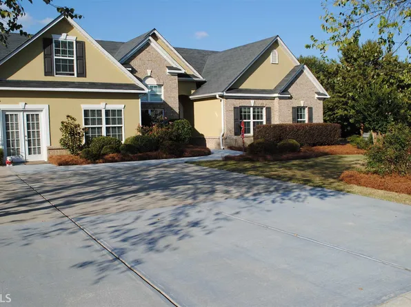 1501 Pointe South Cir, Bethlehem, GA 30620