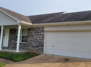 29 Trampe Hills Bellefontaine, Saint Louis, MO