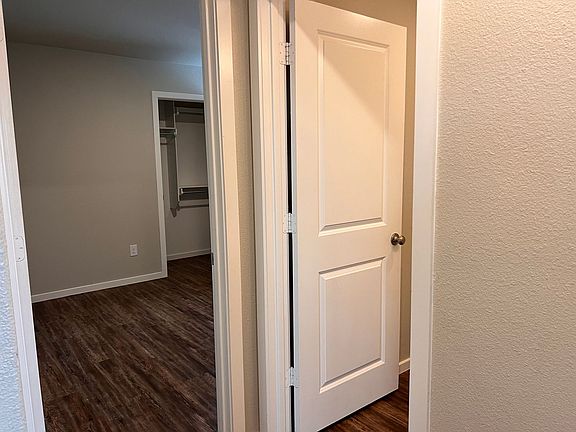 5th image of 3409 Tiffin Ave
