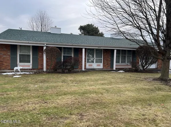 2079 Cherrylawn Dr, Toledo, OH 43614