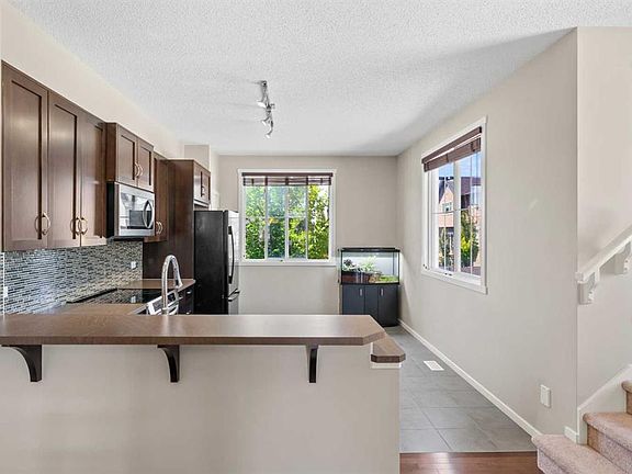 2nd image of 58 W Evansview Rd NW