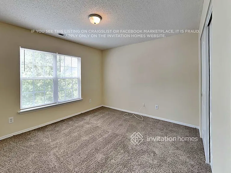 5720 Enoree Ln — Photo 14