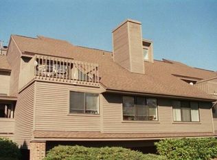 301 Post Rd W #17, Westport, CT 06880