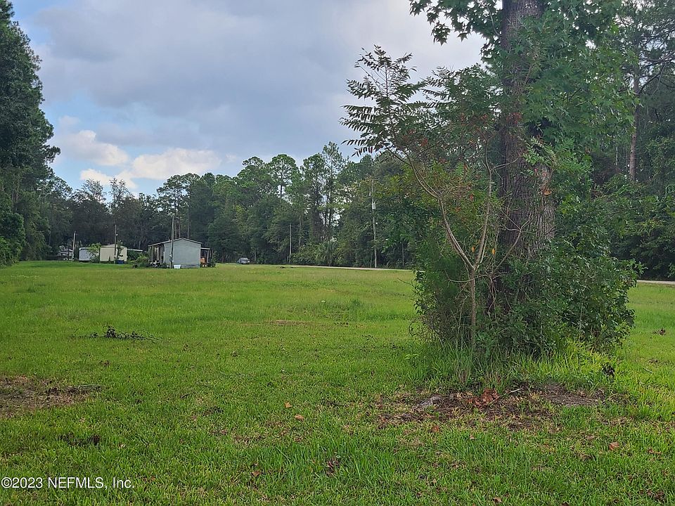 2nd image of 12433 GILLESPIE Avenue