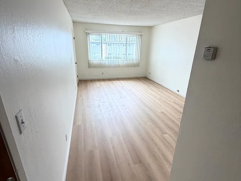 814 Orchard Ave — Photo 18