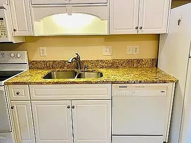 2 bed, 1092 sqft, $1,300 — Photo 2