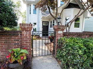 418 Clarkson Green St, Charlotte, NC 28202