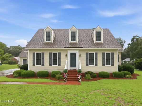 2512 Hickory Street, New Bern, NC 28562