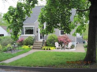 33 Trahan Ave, Worcester, MA 01604