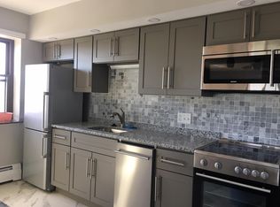 151 Mystic St APT 52, Arlington, MA 02474