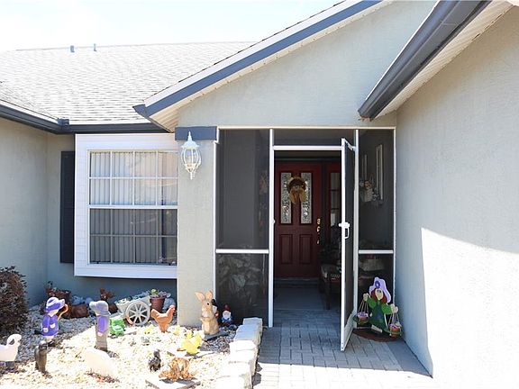 3rd image of 10402 Autumnwood Dr