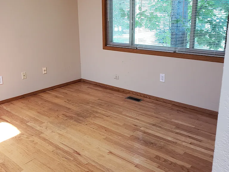 3895 Birchwood Dr — Photo 15