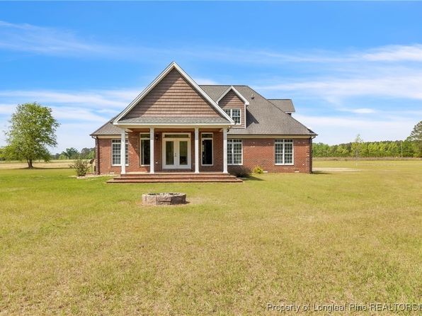 5671 Elliott Bridge Rd, Linden, NC 28356