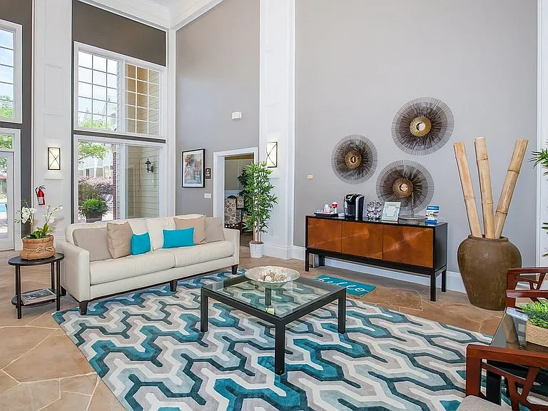 Leasing Office
