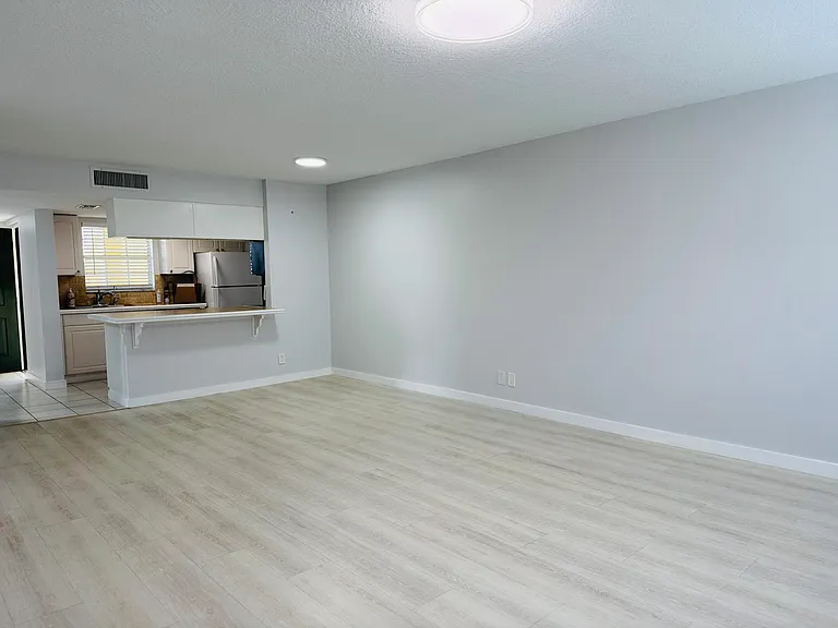 6323 La Costa Dr #H — Photo 13