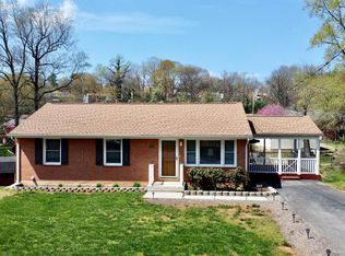 738 Shalon Cir, Vinton, VA 24179