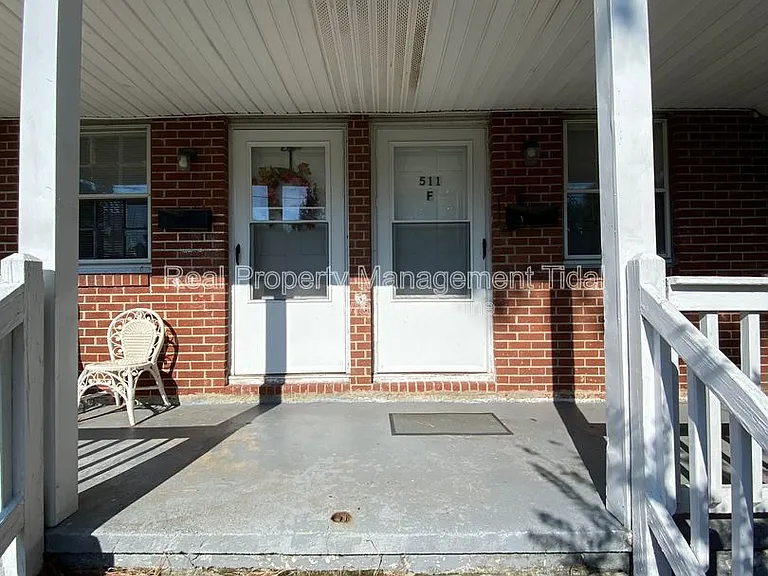 511 Randolph Rd #F — Photo 3