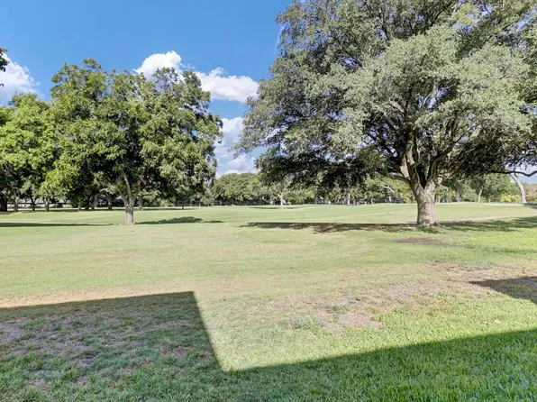 83 One Main Pl, Benbrook, TX 76126