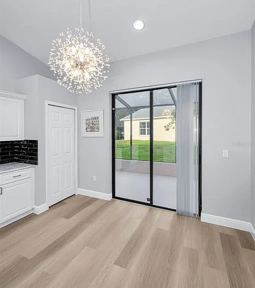 6240 Fairskies Dr — Photo 7