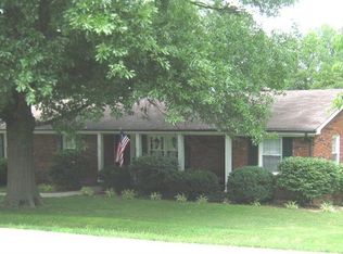 129 Eastover Dr, Frankfort, KY 40601