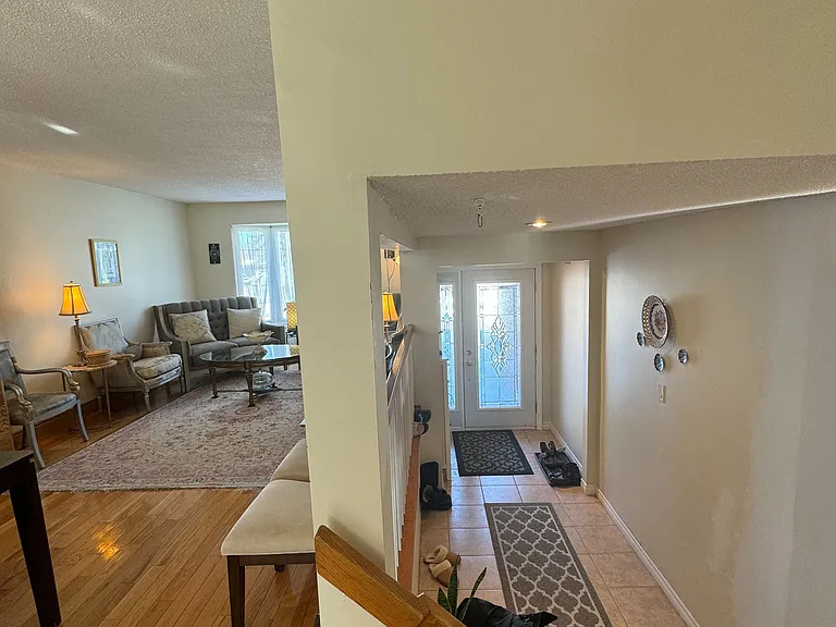 271 Weldrick Rd W — Photo 23
