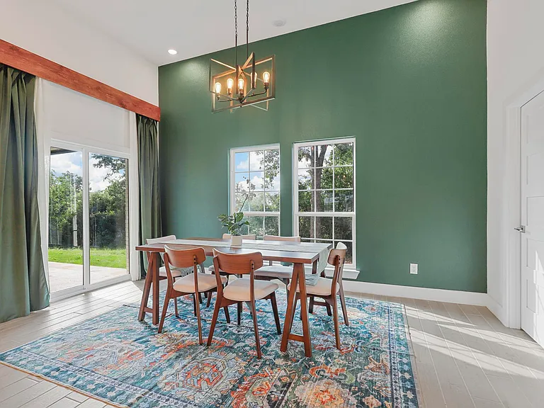 4013 Legend Trl — Photo 15