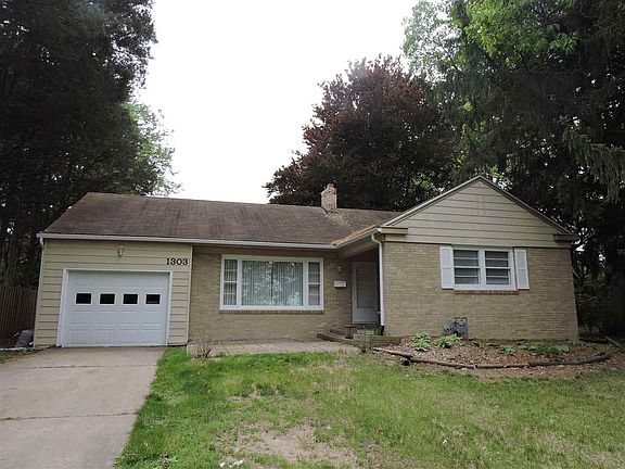 2nd image of 1303 Campusview Dr