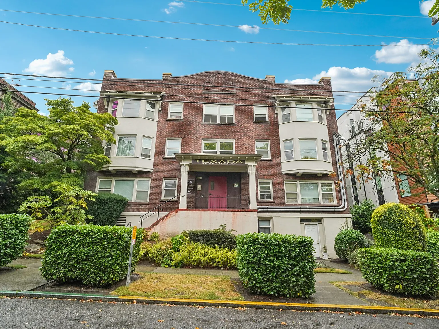 Texada Apartments — Photo 1