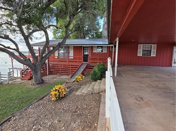 8442 Lago Vista Dr, Edcouch, TX 78538
