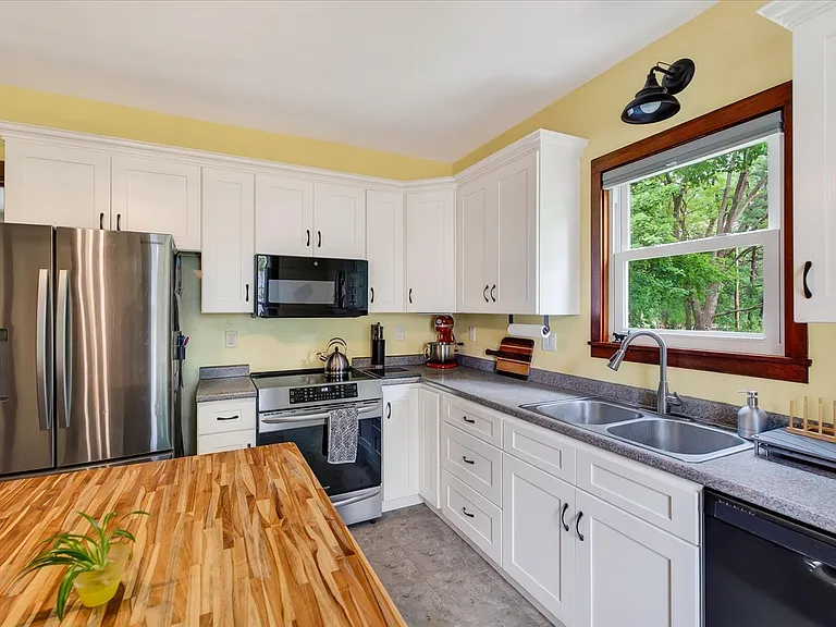 4934 Paul Ave — Photo 8