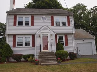 34 Paon Blvd, Wakefield, MA 01880