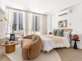 4-34 26th Ave #310, Astoria, NY 11102