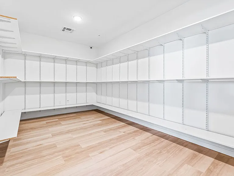 Asher Apartments - LIMITED-TIME OFFER 8 WEEKS FREE! — Photo 25