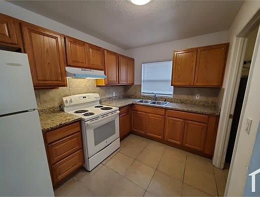 1st image of 1122 Neville Ave