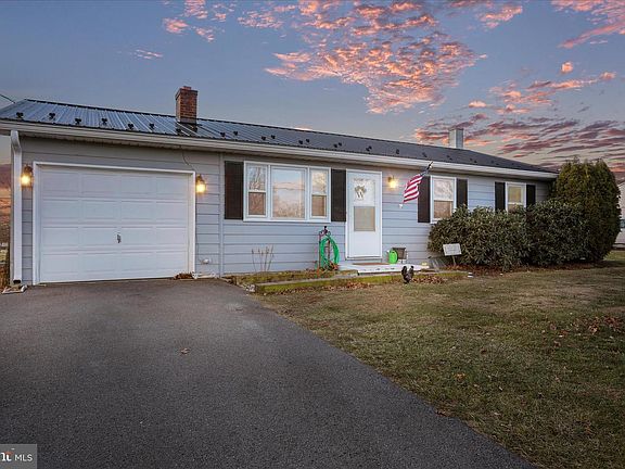 3rd image of 4402 Shatzer St