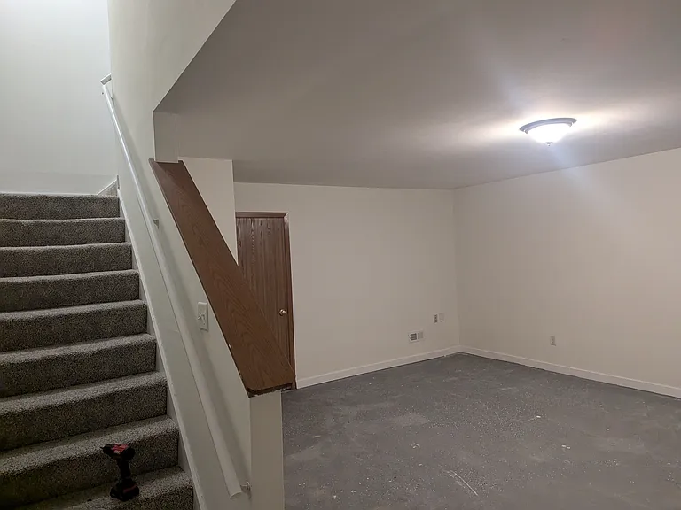 2118 N Palmer St — Photo 18
