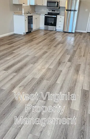 732 Circleview Dr — Photo 8